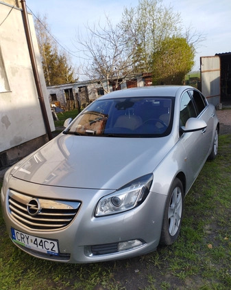 Opel Insignia cena 18000 przebieg: 297000, rok produkcji 2009 z Malbork małe 106